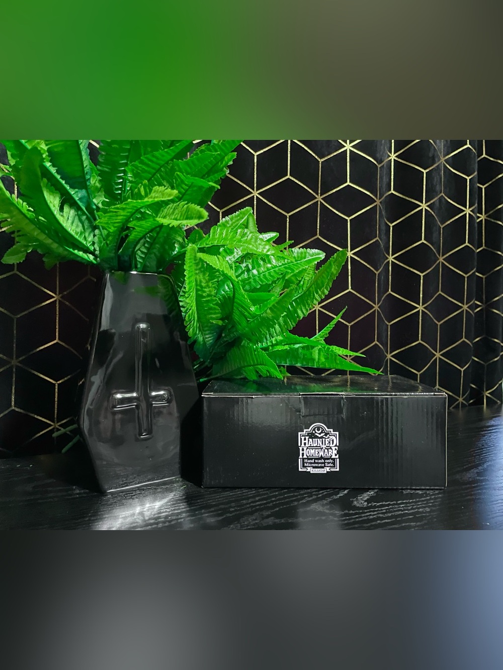 Killstar Large Coffin Vase - Picture 3 of 7